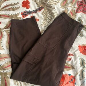 Lululemon women’s cargo pants 28